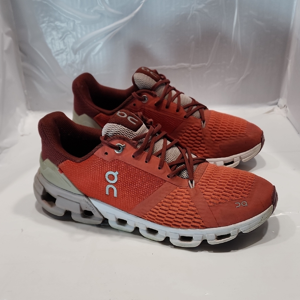 On Cloud Women’s Cloudflyer  Running Shoes size 9 FLARE/QUARTZ